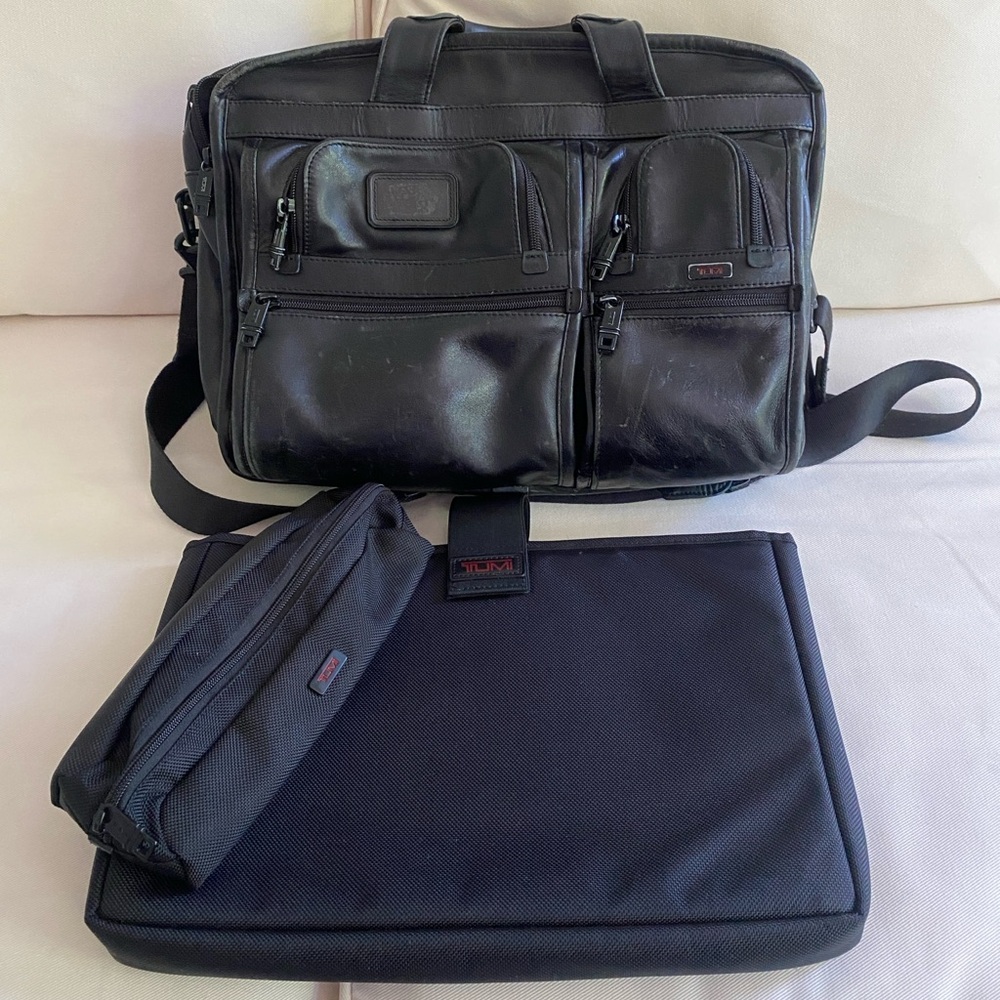 Tumi expandable laptop brief 96141DH black leather shoulder bag carry on